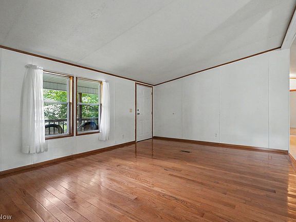 4th image of 6620 Pleasant Ave