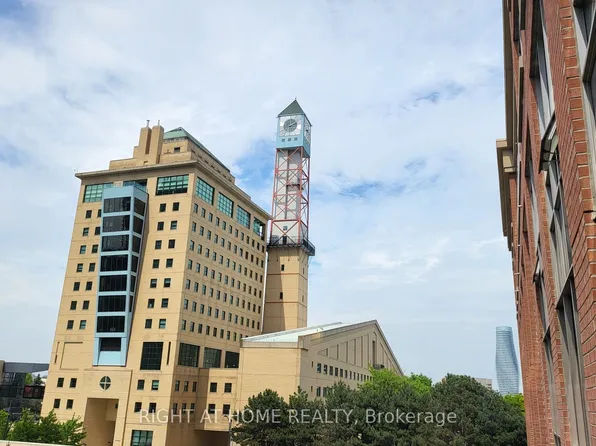 4080 Living Arts Dr #2708, Mississauga, ON L5B 4N3