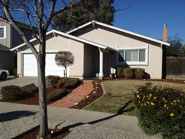 1st image of 366 Sposito Cir