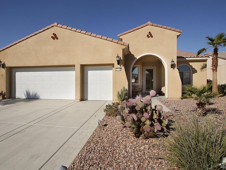 2nd image of 81716 Avenida Sombra