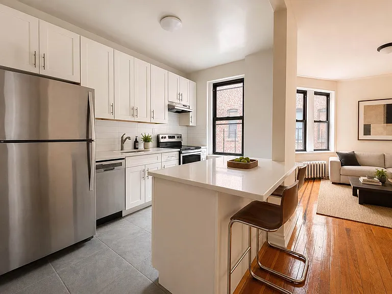 320 Ocean Pkwy #F5 — Photo 3
