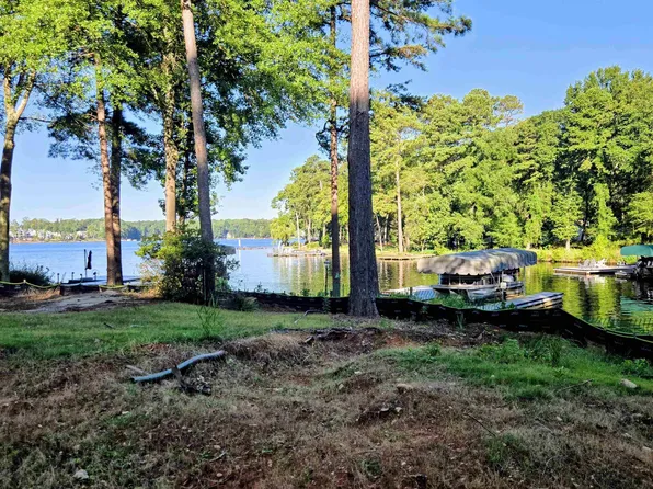 1330 Dogwood Dr #33-34, Greensboro, GA 30642