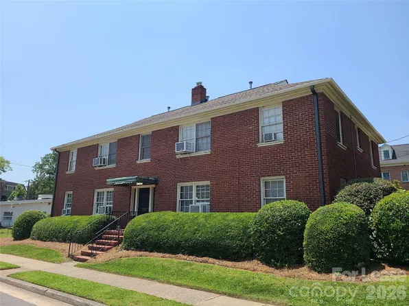 523 Willoughby St #1, Charlotte, NC 28207