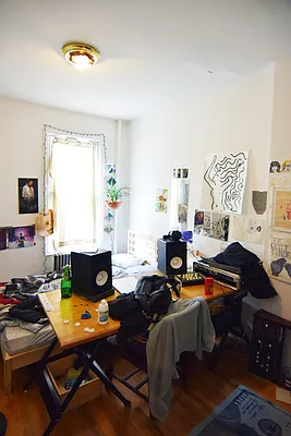 Rented by Coda Real Estate NYC | media 25