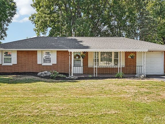 5th image of 2983 Valleyview Dr