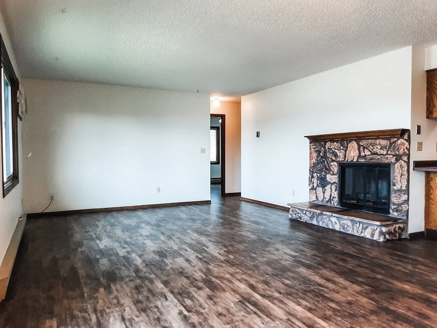 Skyview Estates B6 - Love — Photo 4