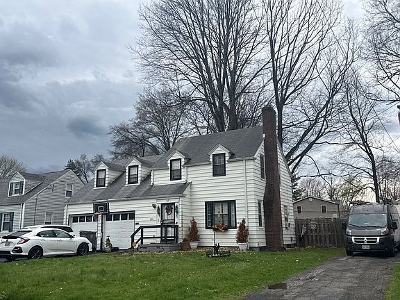 2nd image of 3644 Dover Rd