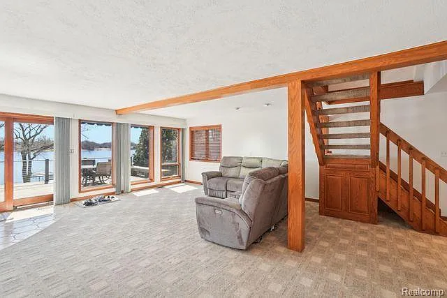3641 Mann Rd — Photo 19