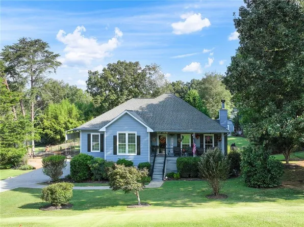 23 Indian Hills Dr, Rydal, GA 30171