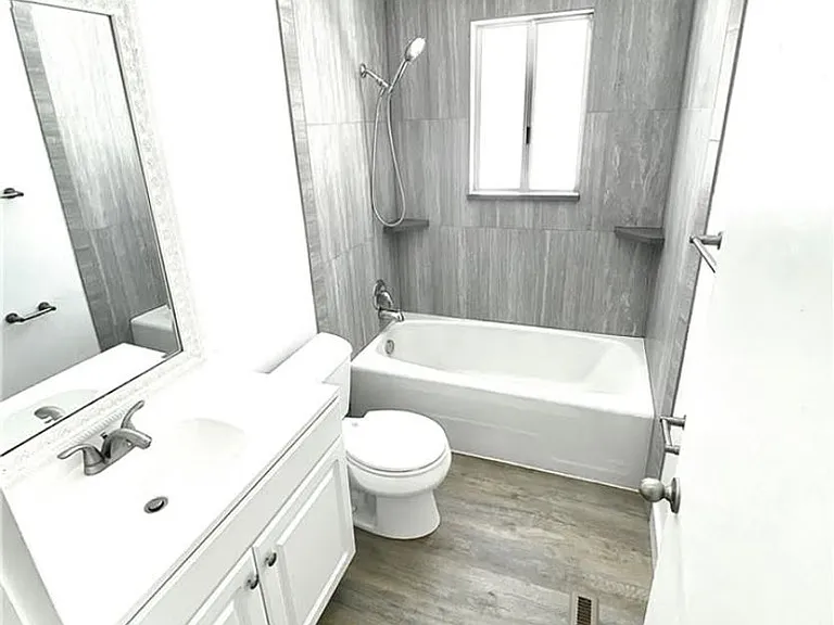 1152 E 560 N — Photo 7