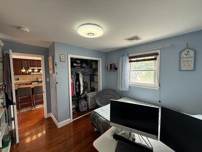 300 Mountain Ave #2 — Photo 14