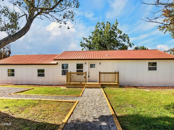 5012 Lake Dr, Panama City, FL 32404