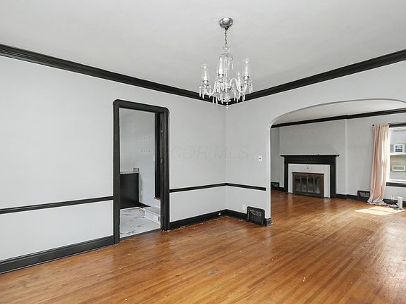 5th image of 344 Ruth Ave