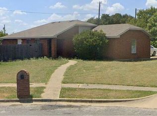 3008 Flask Dr, Dallas, TX 75241