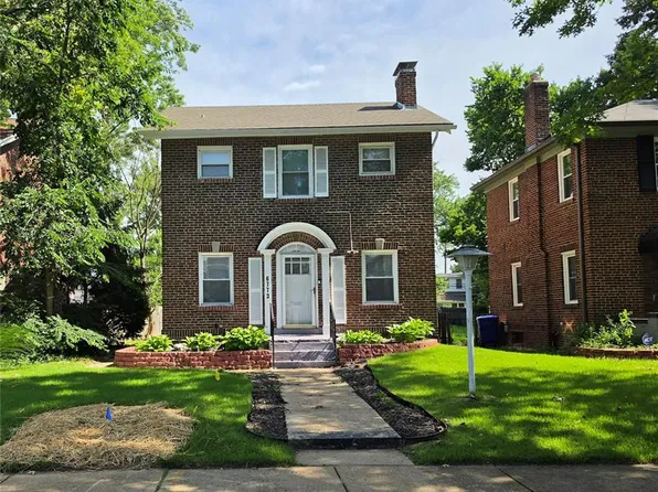 6773 Chamberlain Ave, Saint Louis, MO 63130
