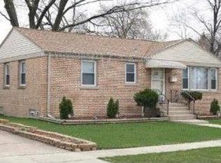 9839 Sunnyside Ave, Schiller Park, IL