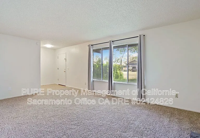 6101 Tupelo Dr — Photo 9