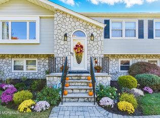 110 Whispering Pines Drive, Lincroft, NJ 07738