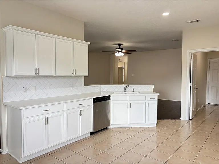 2131 Pickwick Pines Dr — Photo 10