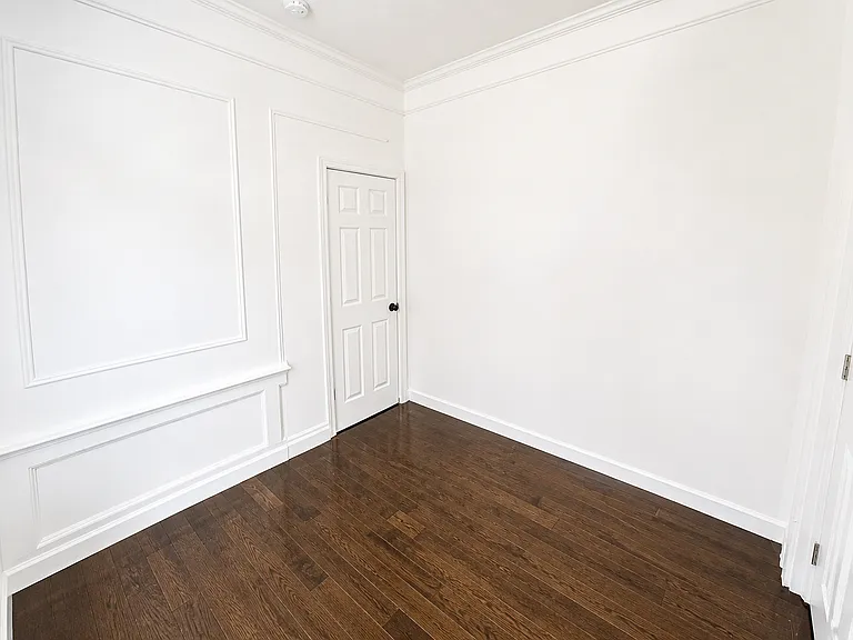 594 S 19th St #2 — Photo 5