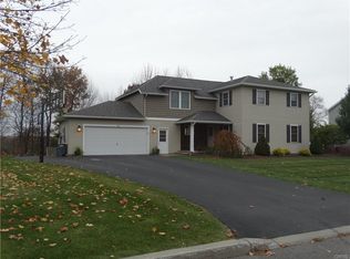 136 Hunt Valley Rd, Oneida, NY 13421