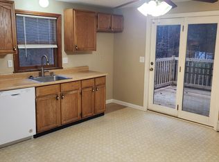 67 Speare Rd #A, Hudson, NH 03051