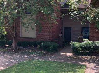 1805 Holmes St, Tupelo, MS 38801