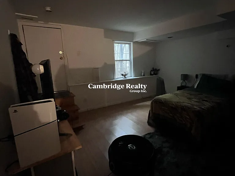 731 Parker St #1T — Photo 6