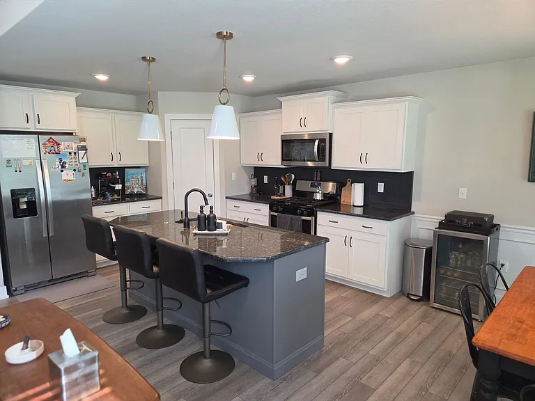 1512 Spring Mountain Dr — Photo 5