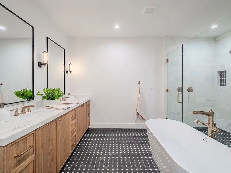 4114 Emerson Ave #6 — Photo 32