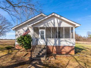 19 1st St, Inman, SC 29349