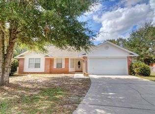 6750 Midridge Ct, Milton, FL 32570