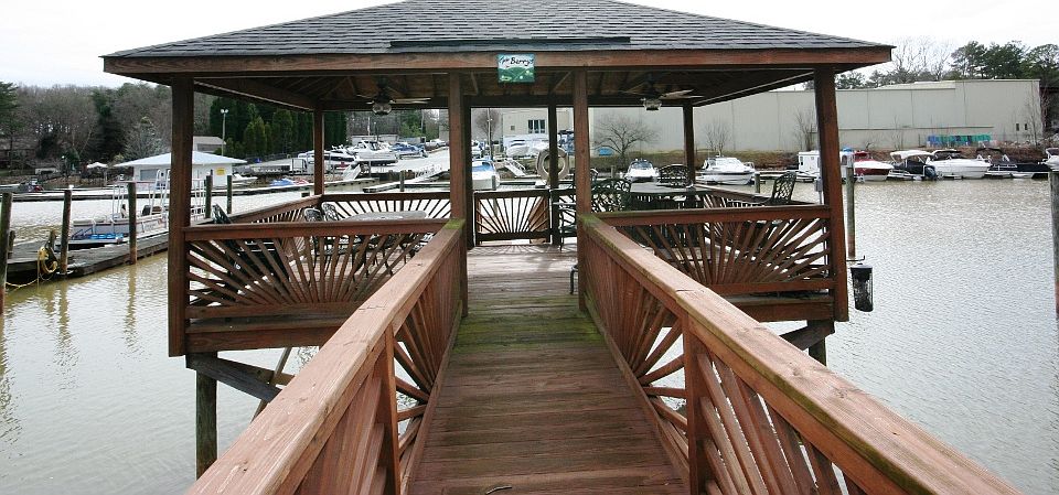 Covered sitting area