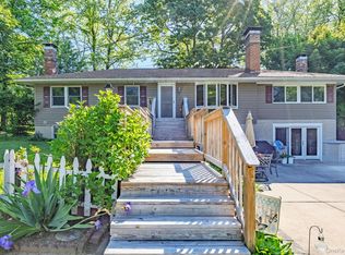 218 Cliff Road W, Wading River, NY 11792