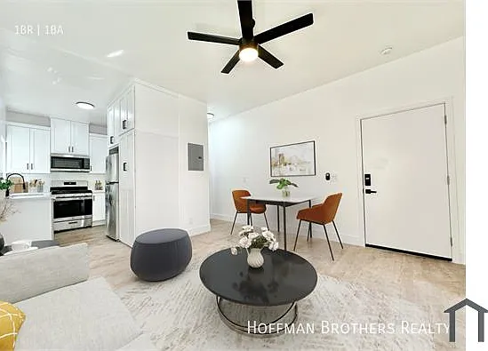 1019 Albany St #17 — Photo 1