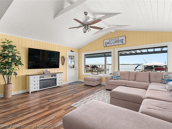 4th image of 618 Lake June Rd