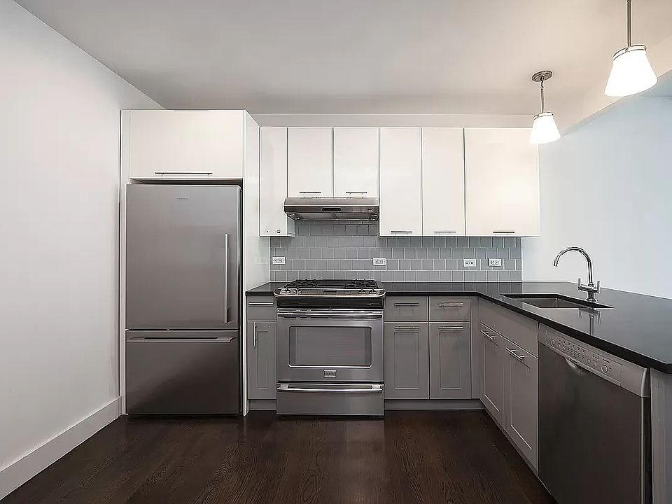 1st image of 341 Eastern Pkwy APT 3C