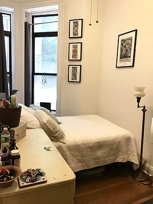 Rented by Aryeh Realty | media 29
