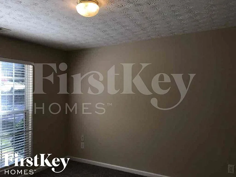 4172 Evian Way — Photo 11