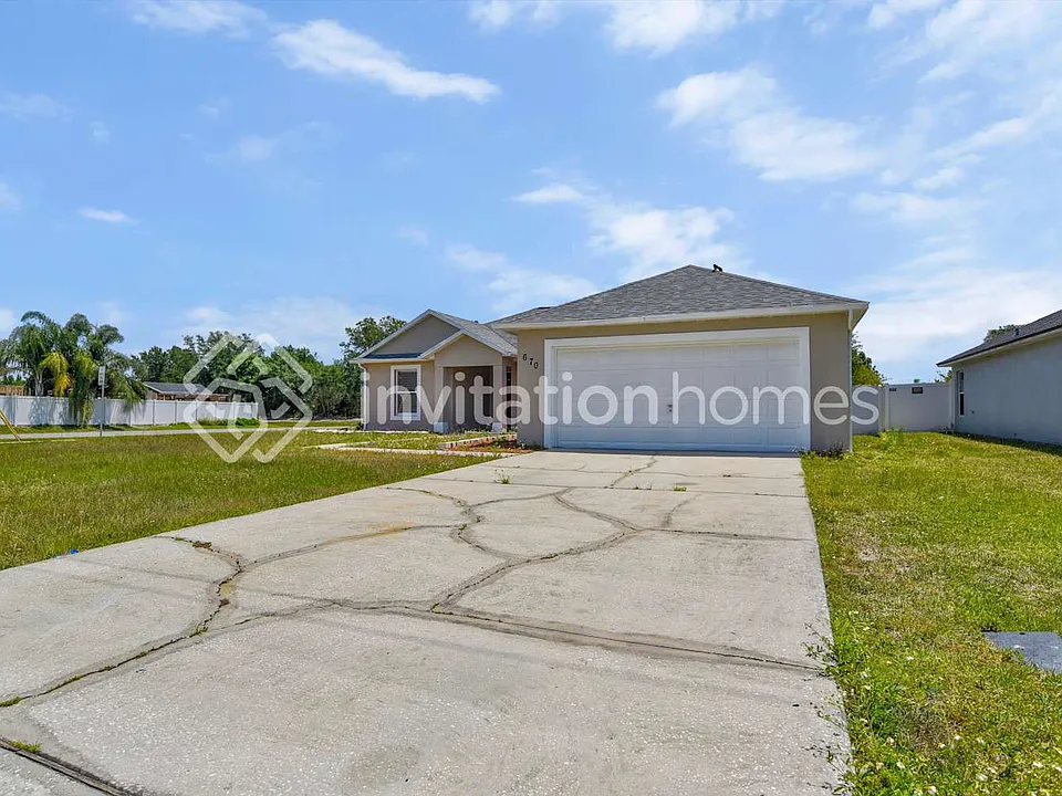 670 Koala Ct