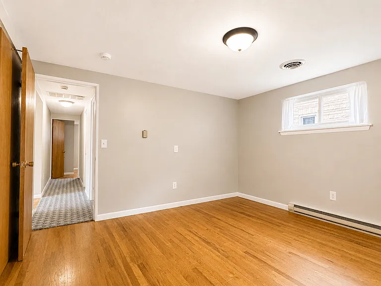 401 N 7th Ave — Photo 9
