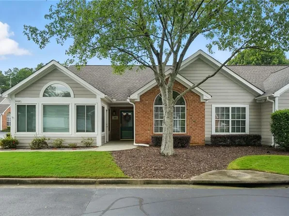3102 Windrush Ln, Alpharetta, GA 30009