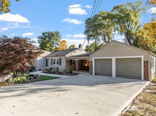 3 Oakland Rd, Danvers, MA 01923