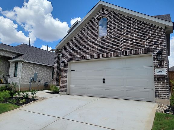 4th image of 2617 San Bautista Way W