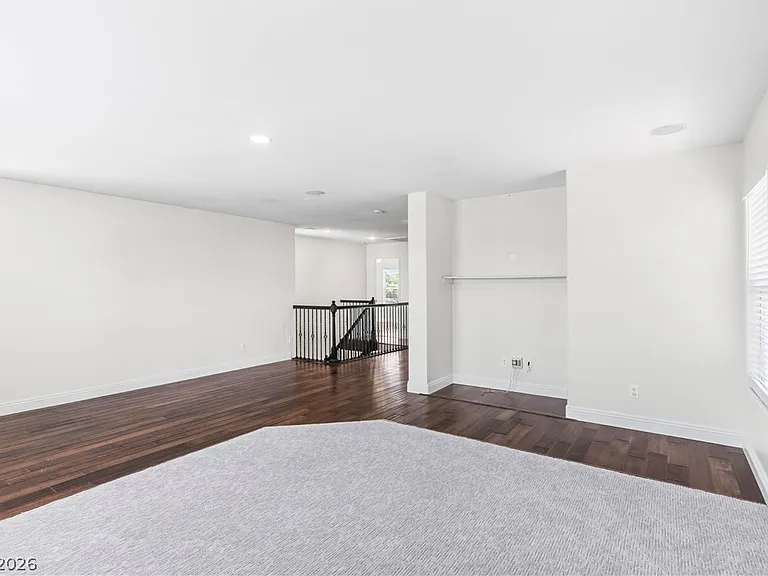 11223 Tribiani Ave — Photo 31