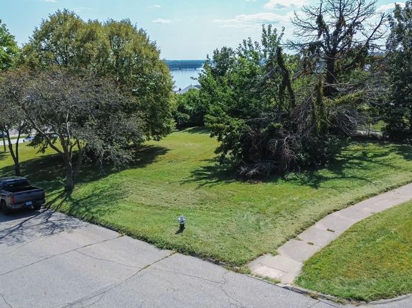 0 Arch St, Burlington, IA 52601