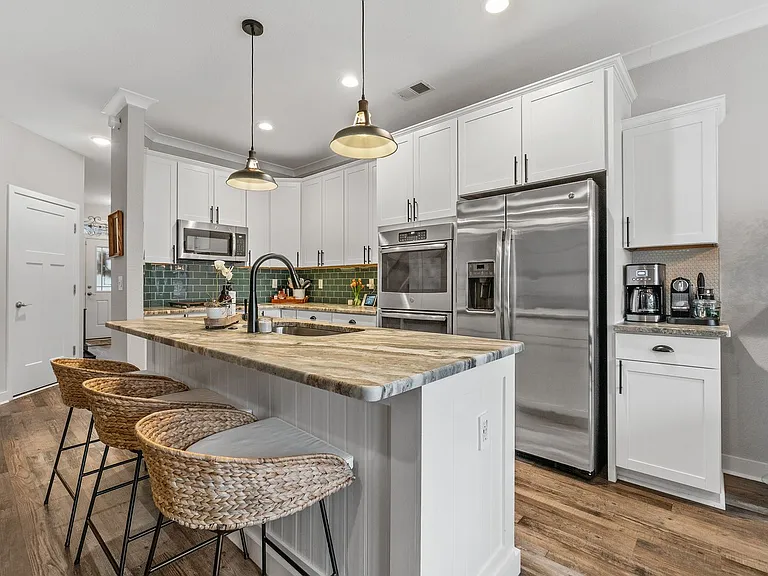 4772 Kilby Dr — Photo 13