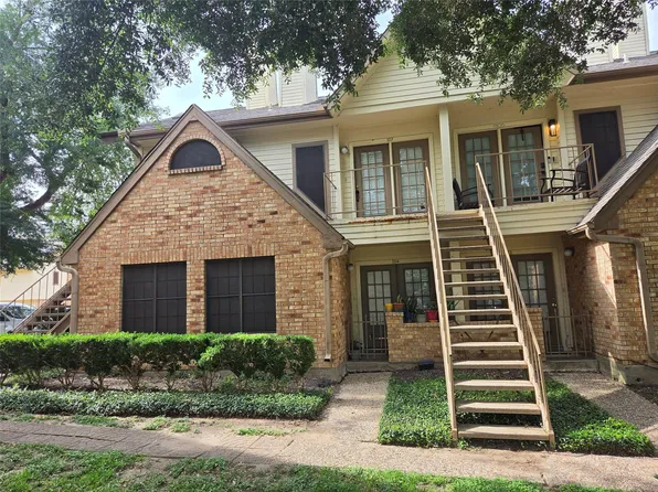 2425 Holly Hall St APT 107, Houston, TX 77054