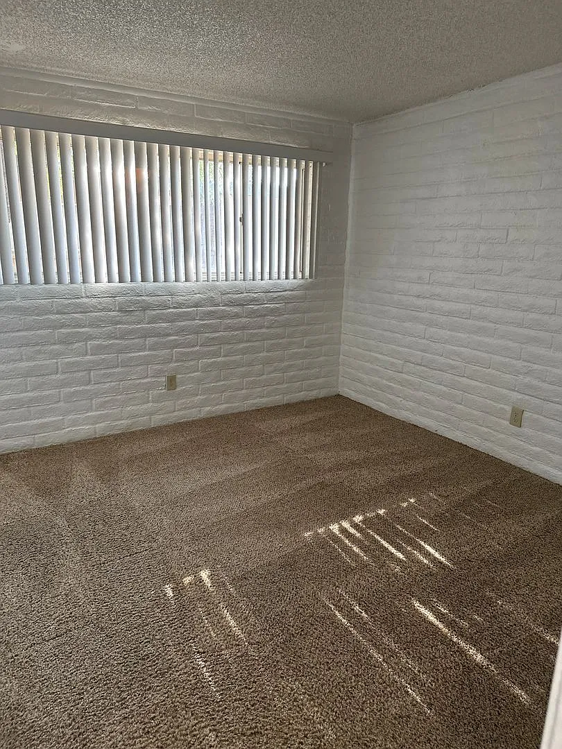 2 bed, 2.0 bath, 1000 sqft, $1,245 — Photo 4