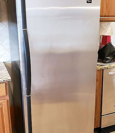 Kitchen/Refrigerator